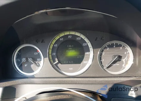 2009 Mercedes-Benz C 300 Luxury 4Matic/Sport 4Matic z USA, uszkodzony, nr VIN WDDGF81X09F307840